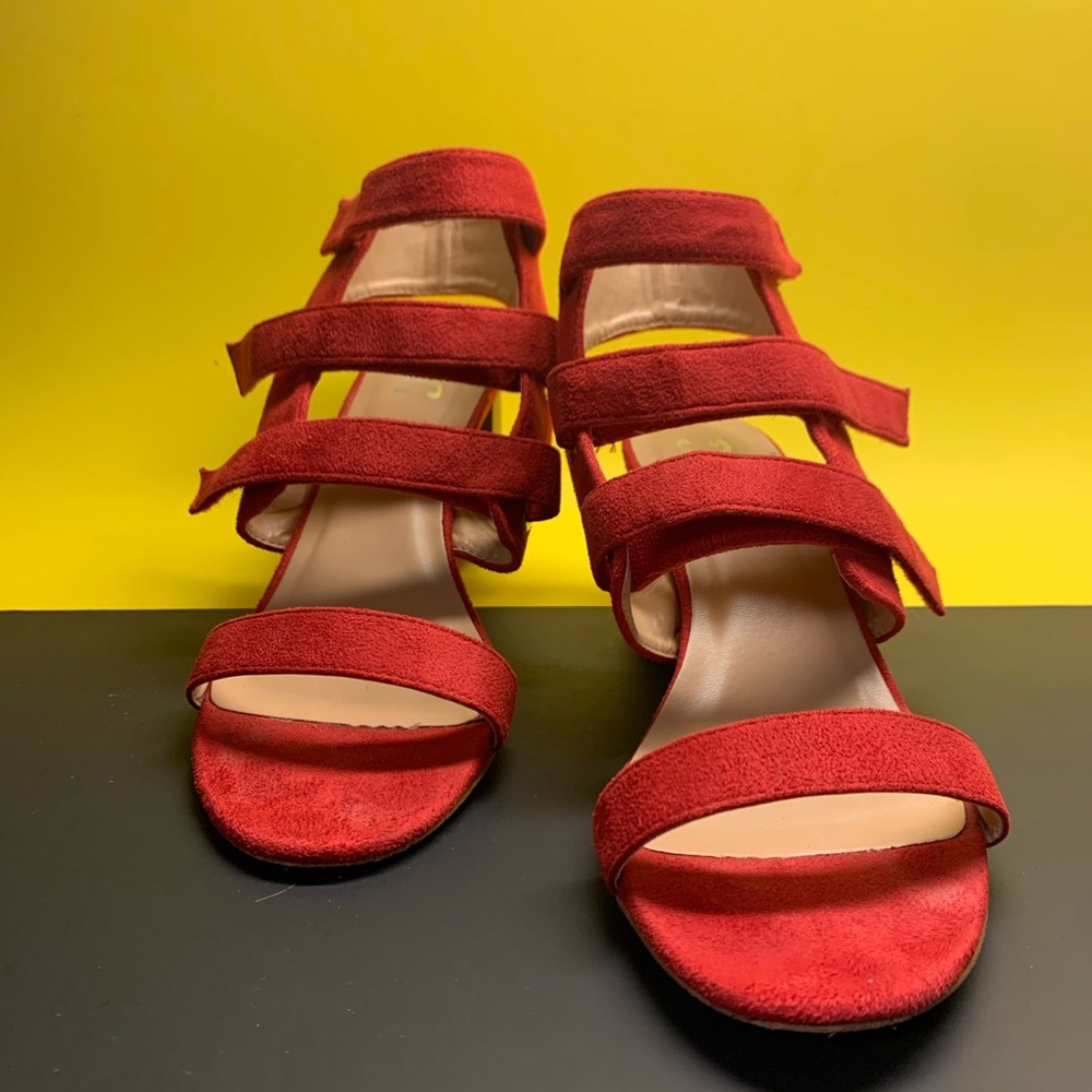 JC Red Strapped Sandals - Picture 7 of 8